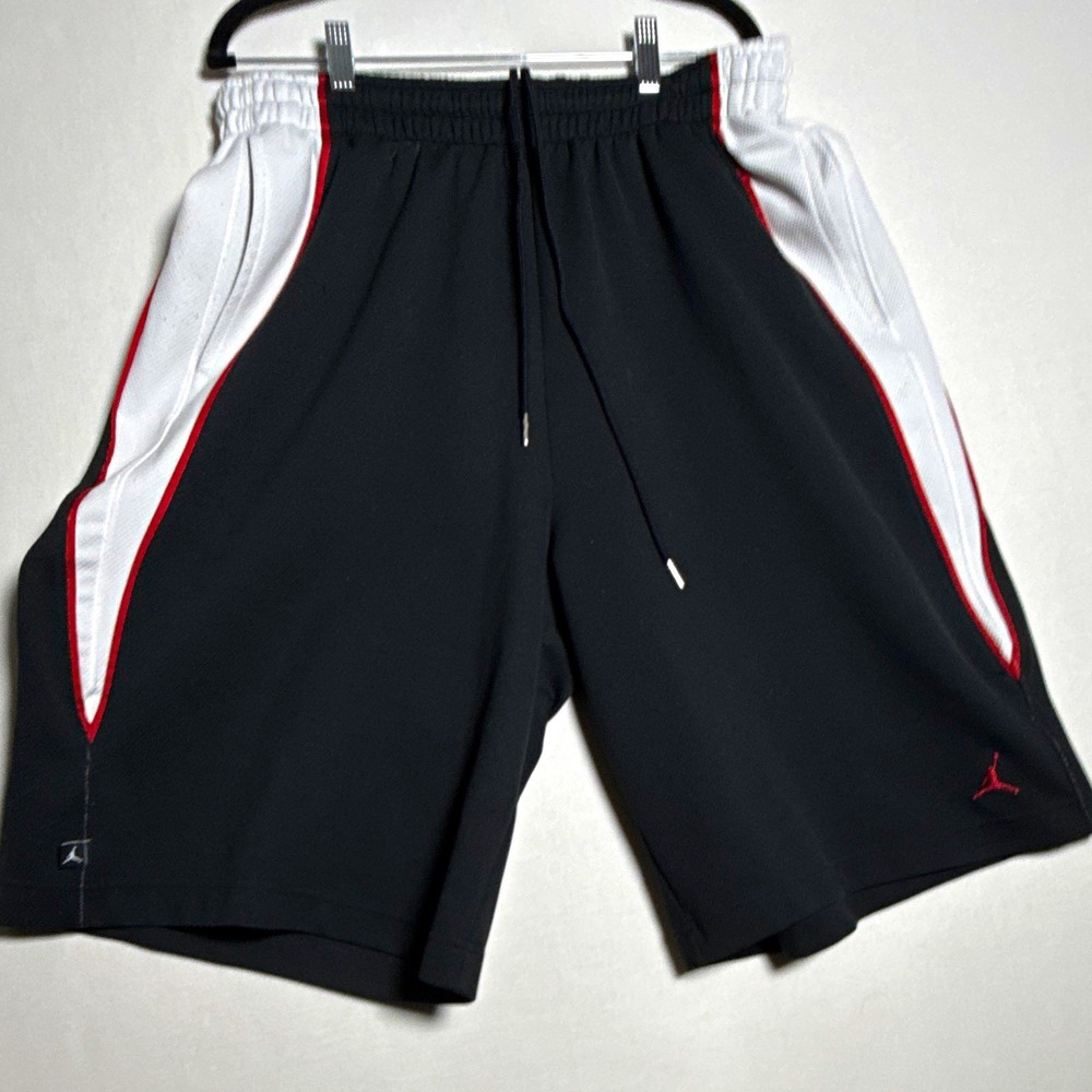 Jordan Men's 2XL Basketball Mesh Shorts Colorblock Black/White/Red